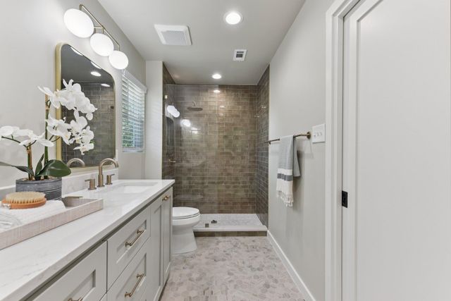 2011 Malvern Hill DR, Austin, TX 78745