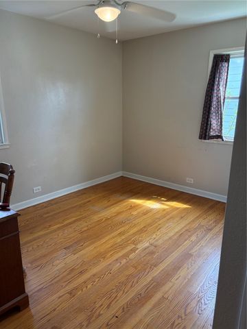 2604 E Avenue NW, Cedar Rapids, IA 52405