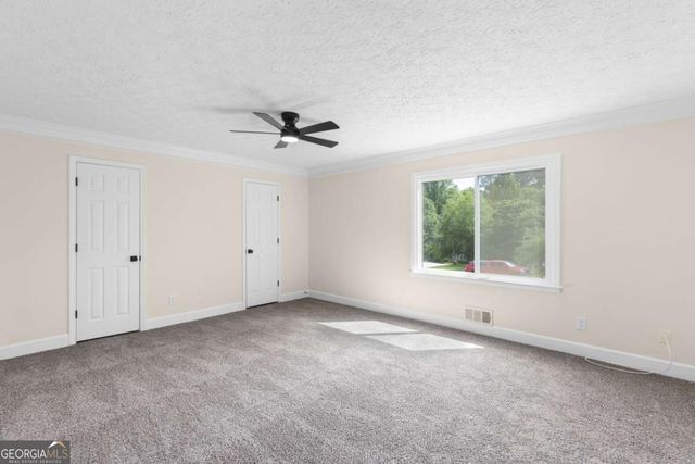 2250 Ridge Forest Drive, Grayson, GA 30017