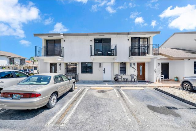 5362 W 24th Ave 117, Hialeah, FL 33016