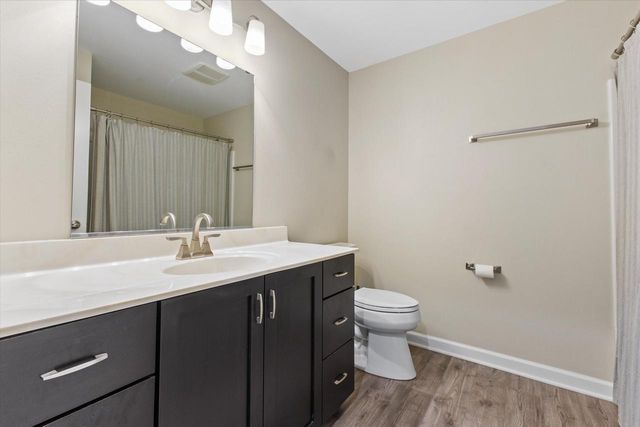 12675 W North AVENUE, Brookfield, WI 53005