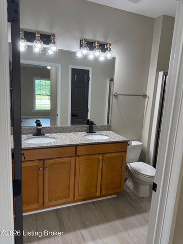 4901 Crossing Spring Way 101, Louisville, KY 40229
