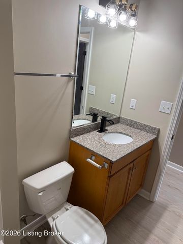 4901 Crossing Spring Way 101, Louisville, KY 40229