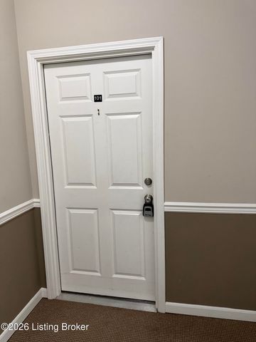4901 Crossing Spring Way 101, Louisville, KY 40229