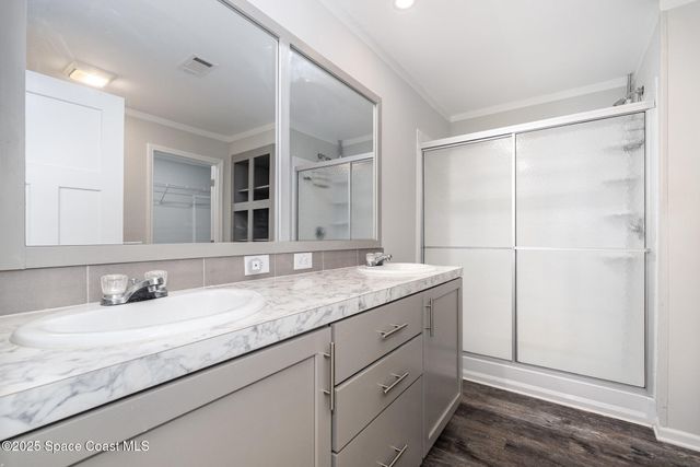 21 Sapphire Street, Melbourne, FL 32904