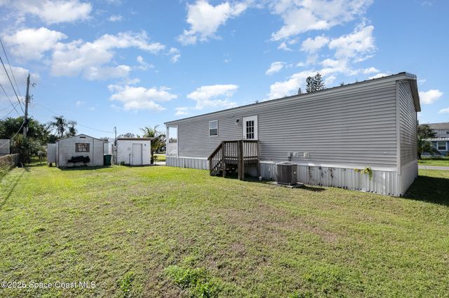 21 Sapphire Street, Melbourne, FL 32904