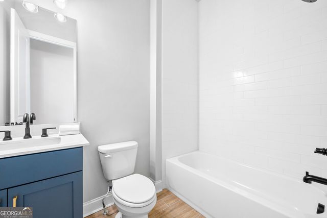 1562 Harvest Park Lane, Suwanee, GA 30024