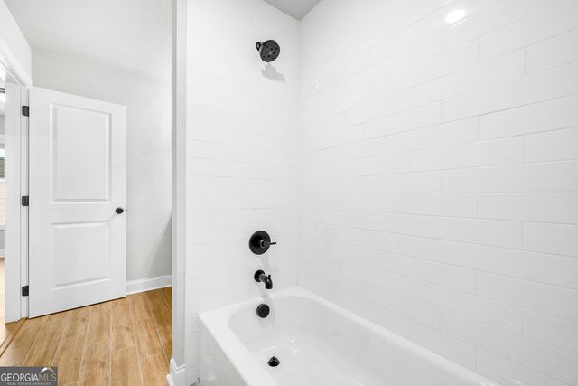 1562 Harvest Park Lane, Suwanee, GA 30024