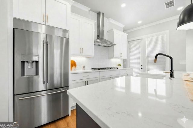 1562 Harvest Park Lane, Suwanee, GA 30024