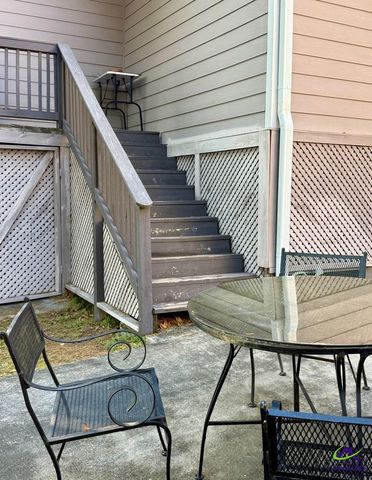 2660 Stanislaus Circle, Macon, GA 31204