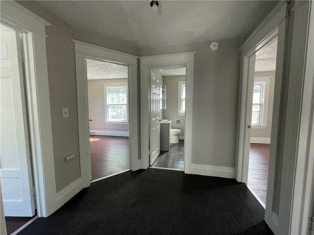 93 Roslyn Street, Rochester, NY 14619