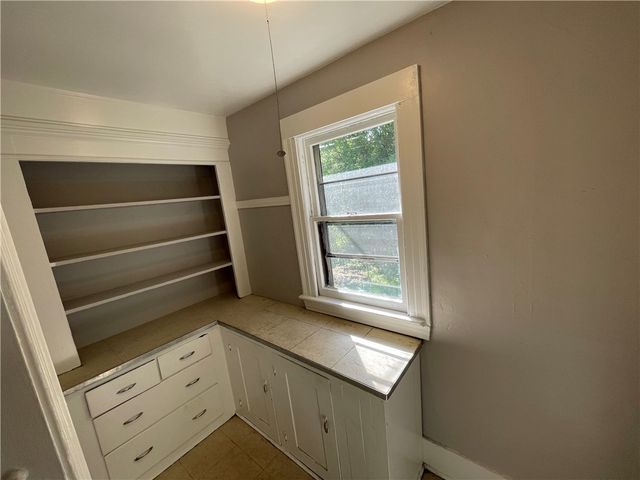 93 Roslyn Street, Rochester, NY 14619
