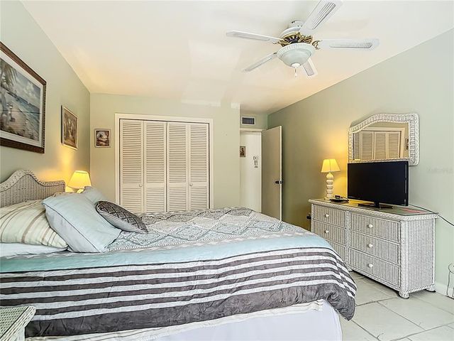 200 THE ESPLANADE N B22, Venice, FL 34285