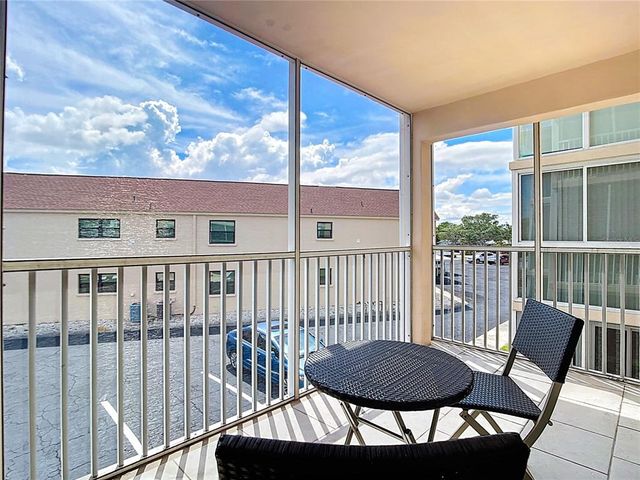 200 THE ESPLANADE N B22, Venice, FL 34285