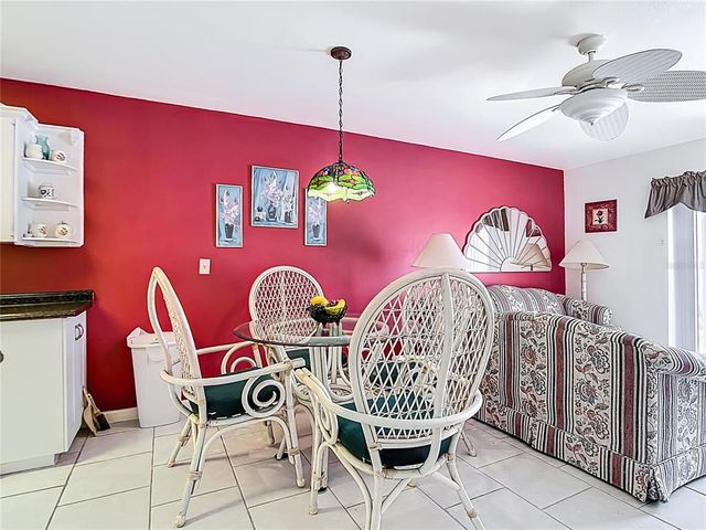 200 THE ESPLANADE N B22, Venice, FL 34285