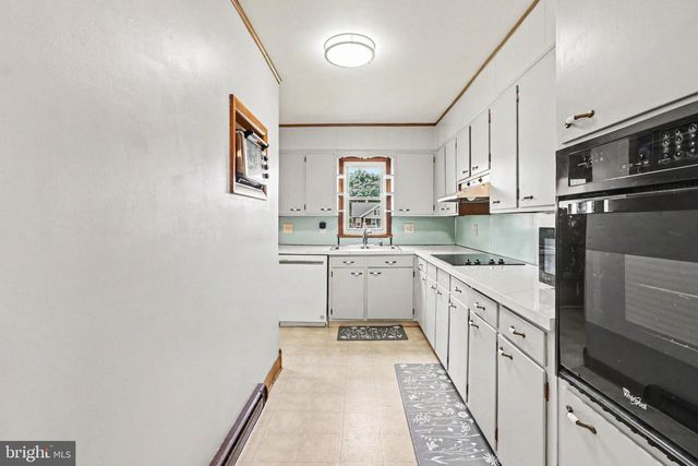 4605 DERRY ST, Harrisburg, PA 17111