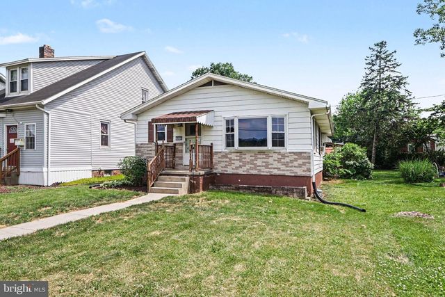 4605 DERRY ST, Harrisburg, PA 17111