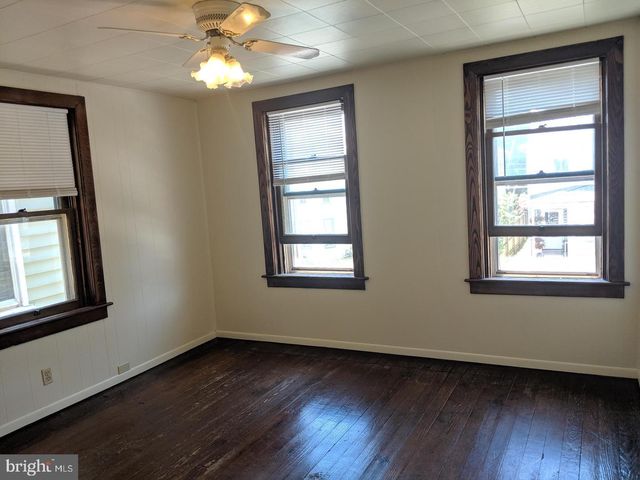 144 E MIDDLE ST, Gettysburg, PA 17325