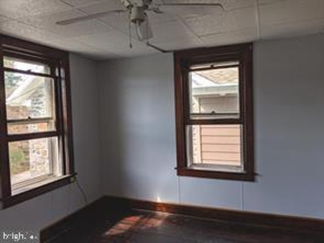 144 E MIDDLE ST, Gettysburg, PA 17325