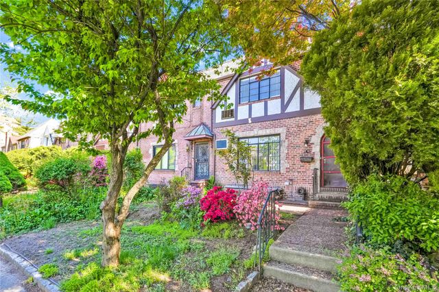 6741 Kessel Street, Forest Hills, NY 11375