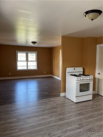 189 Center Street, Lackawanna, NY 14218
