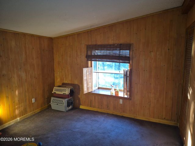 1991 NJ 37 W 113, Toms River, NJ 08757