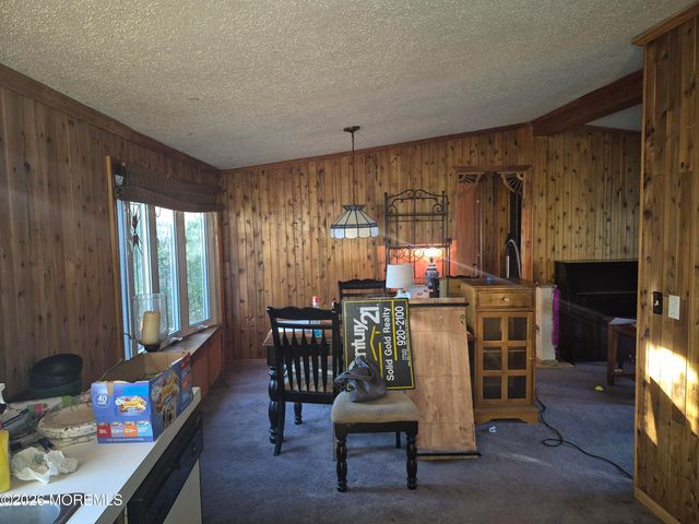 1991 NJ 37 W 113, Toms River, NJ 08757