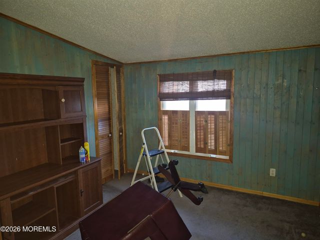 1991 NJ 37 W 113, Toms River, NJ 08757