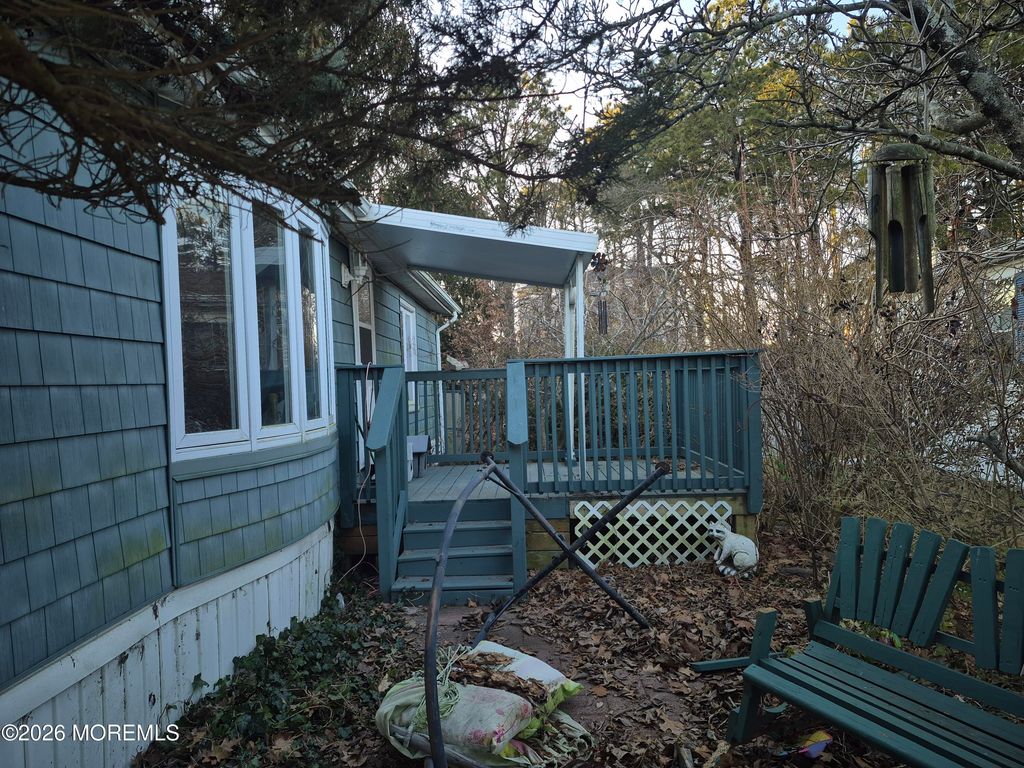 1991 NJ 37 W 113, Toms River, NJ 08757