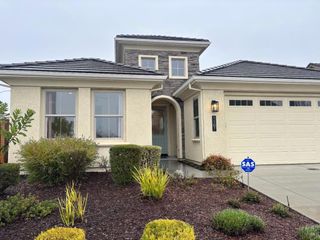 1507 Santana Ranch Drive, Hollister, CA 95023