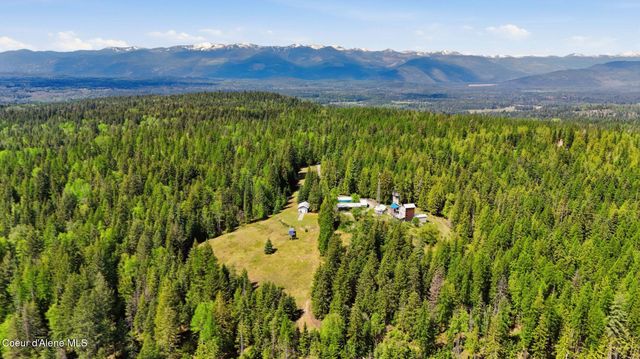 1395 Rolling Thunder Ridge Rd, Sandpoint, ID 83864