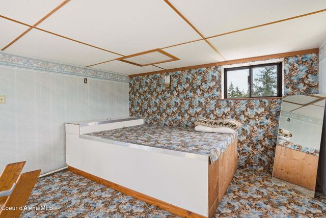 1395 Rolling Thunder Ridge Rd, Sandpoint, ID 83864