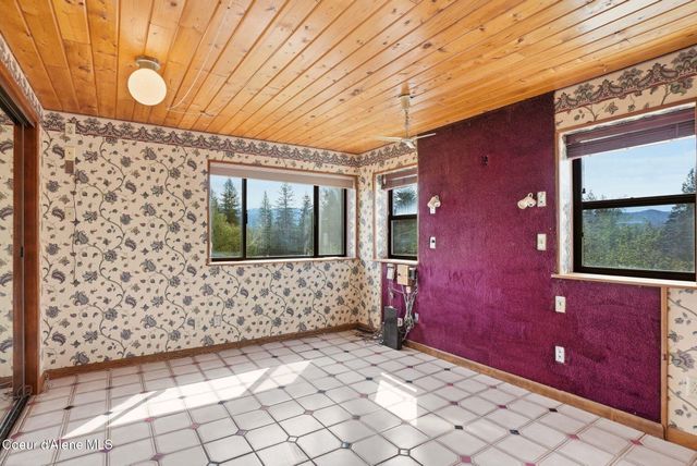 1395 Rolling Thunder Ridge Rd, Sandpoint, ID 83864