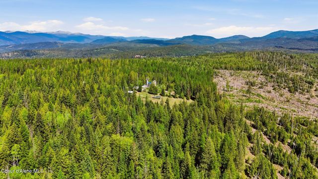 1395 Rolling Thunder Ridge Rd, Sandpoint, ID 83864