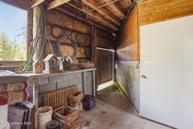 1395 Rolling Thunder Ridge Rd, Sandpoint, ID 83864