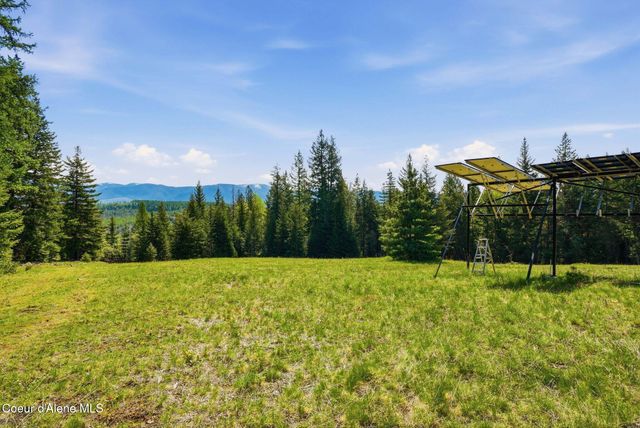 1395 Rolling Thunder Ridge Rd, Sandpoint, ID 83864