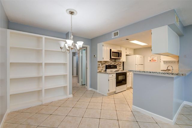 12955 Woodforest Boulevard 37, Houston, TX 77015