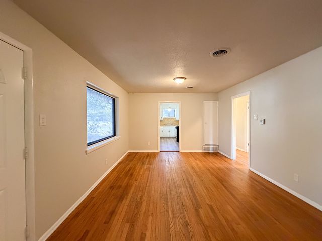 118 Brazos Street, Garland, TX 75041