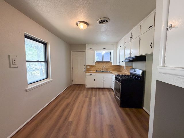 118 Brazos Street, Garland, TX 75041