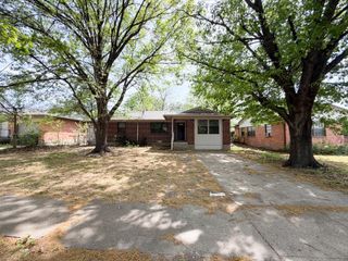118 Brazos Street, Garland, TX 75041