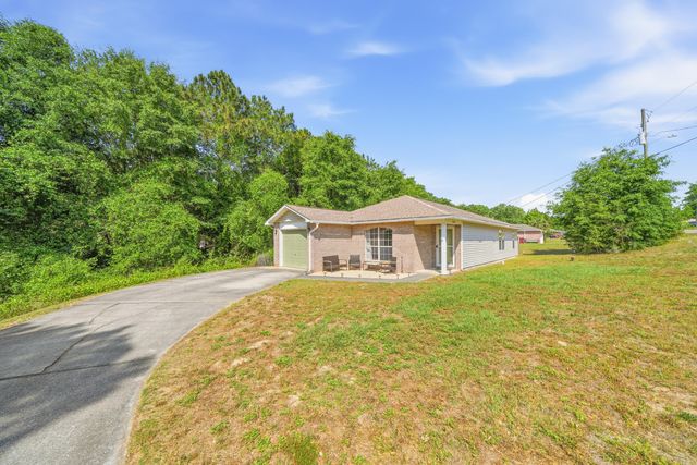 1327 Jeffrine Drive, Crestview, FL 32536