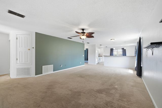 1327 Jeffrine Drive, Crestview, FL 32536