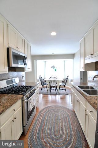 923 JADE AVE, Lancaster, PA 17601