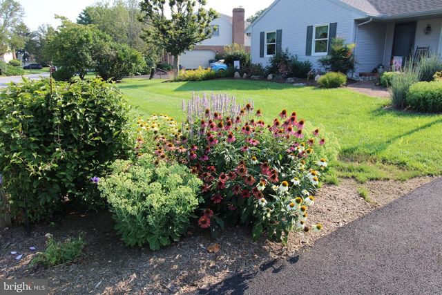 923 JADE AVE, Lancaster, PA 17601