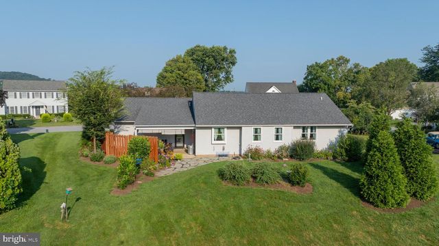 923 JADE AVE, Lancaster, PA 17601