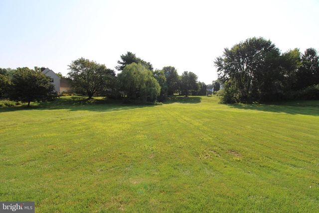 923 JADE AVE, Lancaster, PA 17601