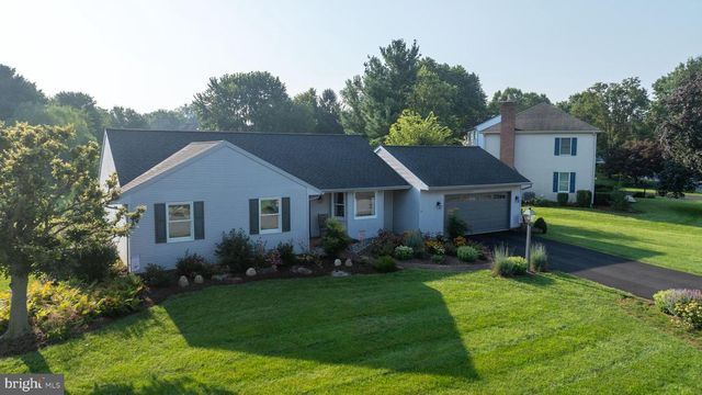 923 JADE AVE, Lancaster, PA 17601