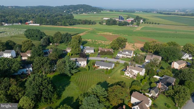 923 JADE AVE, Lancaster, PA 17601