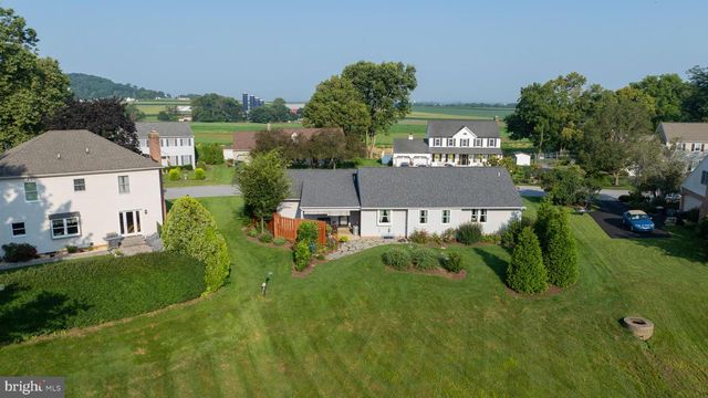 923 JADE AVE, Lancaster, PA 17601