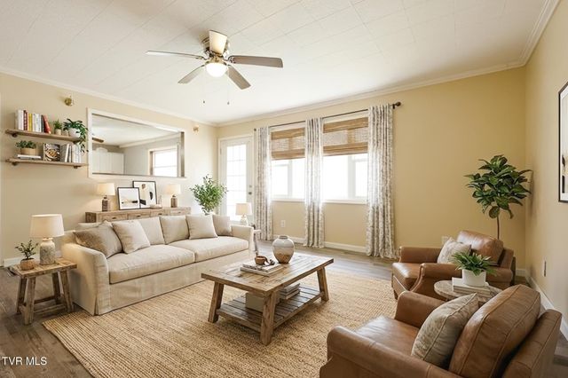 1253 Highway 321, Hampton, TN 37658